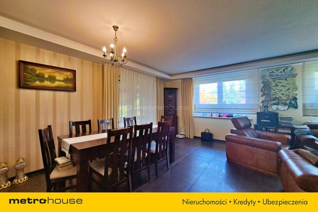 Dom w Radomiu z dużą działką i domkiem gościnnym.