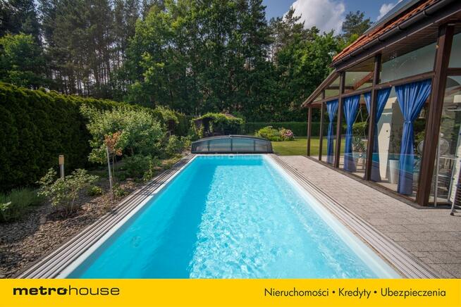 Stylowy dom z basenem i strefą relaksu