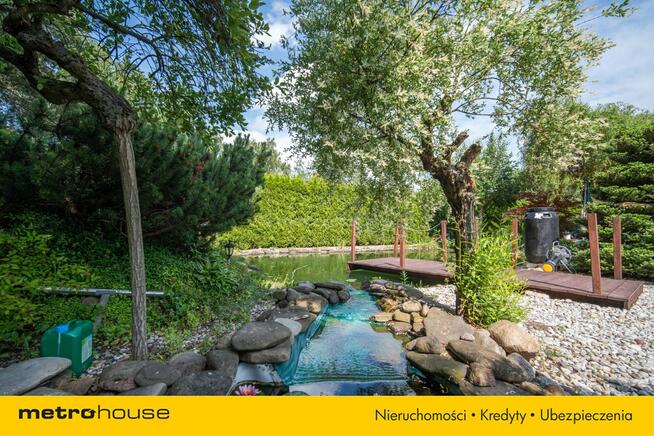 Stylowy dom z basenem i strefą relaksu