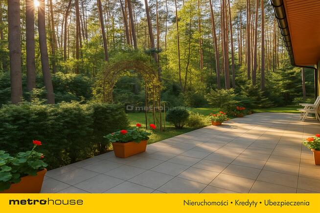 DOM W STARODRZEWIE ADAMÓW WIEŚ