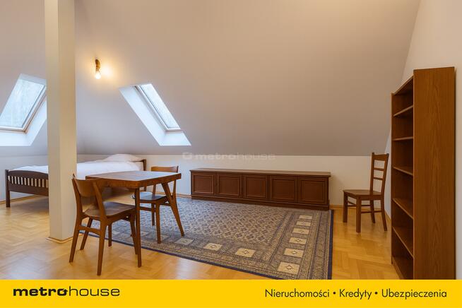 DOM W STARODRZEWIE ADAMÓW WIEŚ