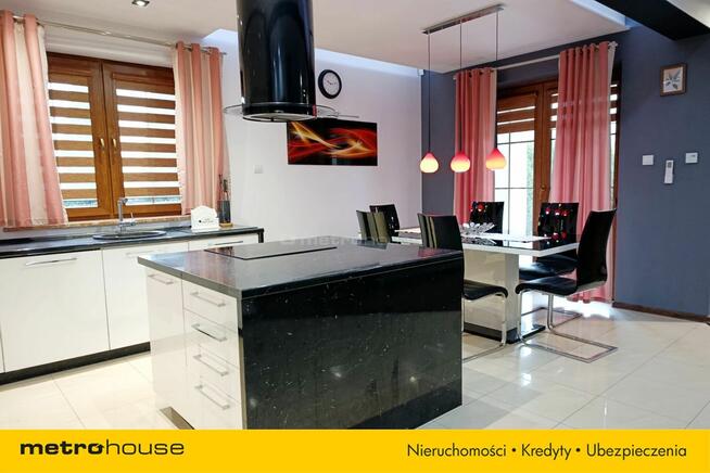 Nowoczesny dom z SPA, fotowoltaiką 136m2 Daleszyce