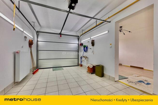 Nowoczesny dom z działką 20 arów - Wołowice