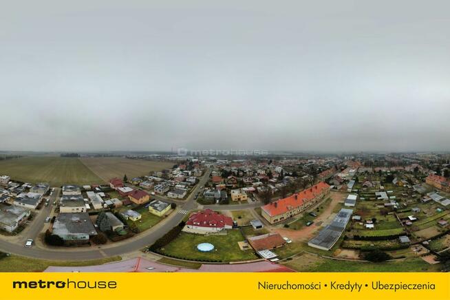 Dom z ogrodem na sprzedaż !!!