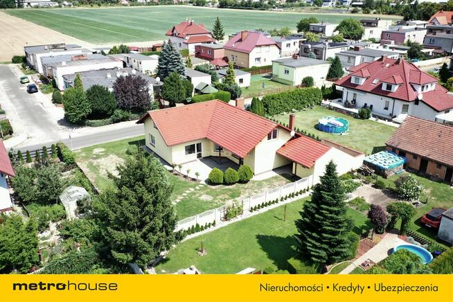 Dom z ogrodem na sprzedaż !!!