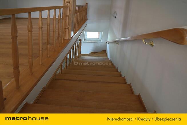 Dom z ogrodem na sprzedaż !!!