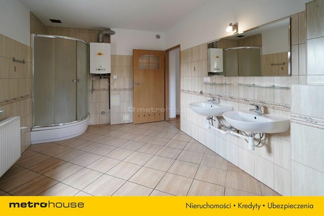 Dom z ogrodem na sprzedaż !!!