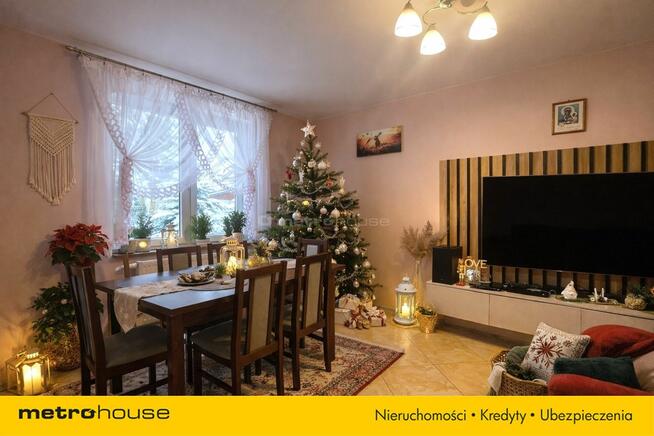 WYJĄTKOWY DOM W OTOCZENIU LASU.