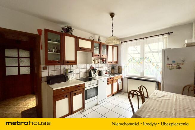 Duży dom w spokojnej okolicy!