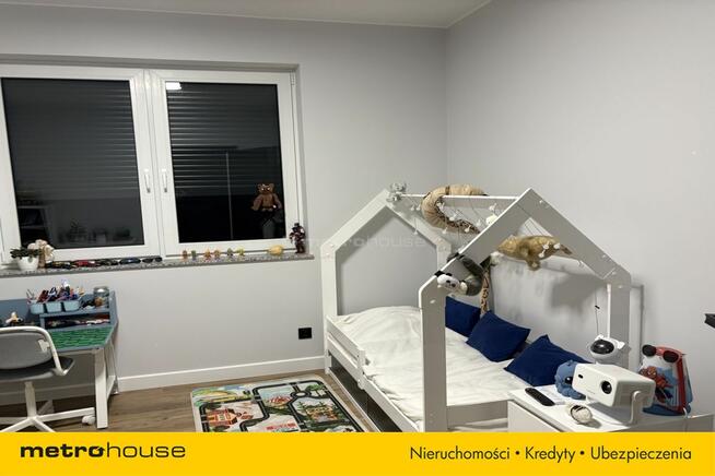 Nowy, parterowy dom jednorodzinny