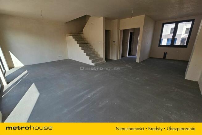 Nowoczesny segment w prestiżowym Triton Country.