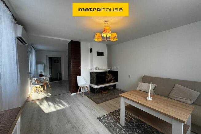 Dom z klimatyzacją i solarem_Niskie rachunki.