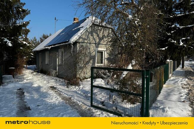 Dom z klimatyzacją i solarem_Niskie rachunki.