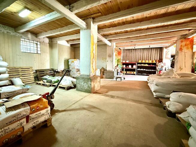 Oferta sprzedaży Centrum Ogrodniczo Paszowego.