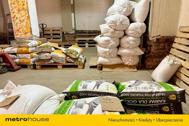 Oferta sprzedaży Centrum Ogrodniczo Paszowego.