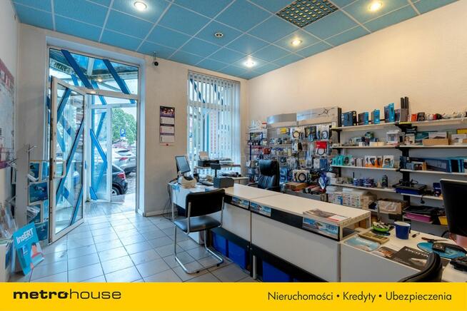 Lokal w centrum miasta w ruchliwej lokalizacji.