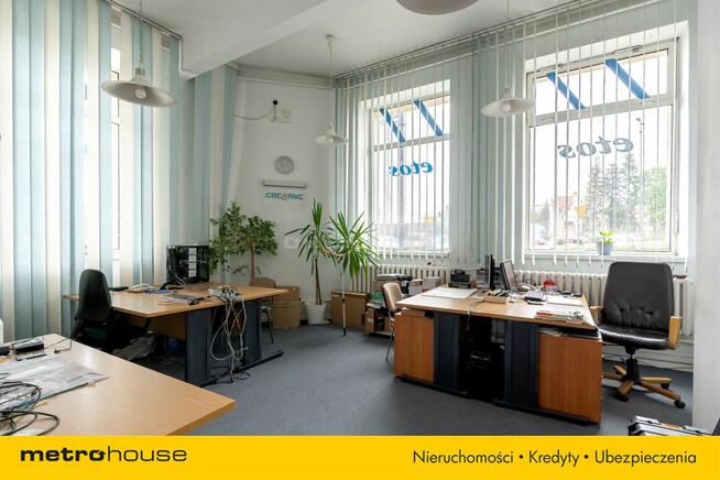 Lokal w centrum miasta w ruchliwej lokalizacji.