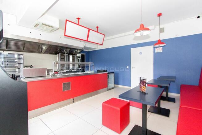 Lokal-handlowo usługowy. Gotowy biznes!