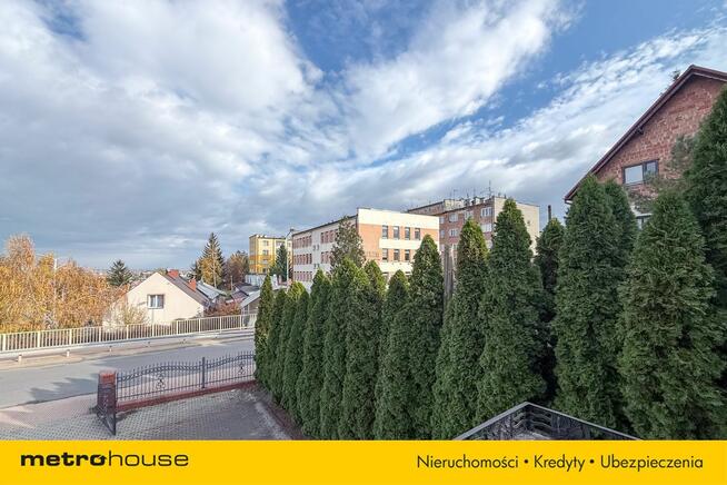 Lokal z własnym parkingiem - centrum!