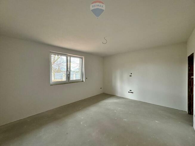 Nowy piękny dom parterowy obok Jeziora Rybnickiego