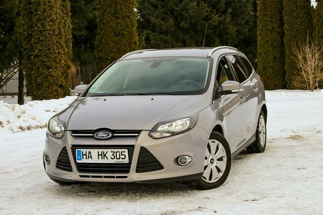 Ford Focus Nawigacja Tempomat Podgrzewane Fotele Podgrzewana Przednia Szyba 140KM