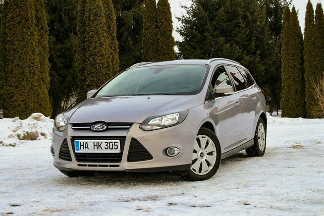 Ford Focus Nawigacja Tempomat Podgrzewane Fotele Podgrzewana Przednia Szyba 140KM