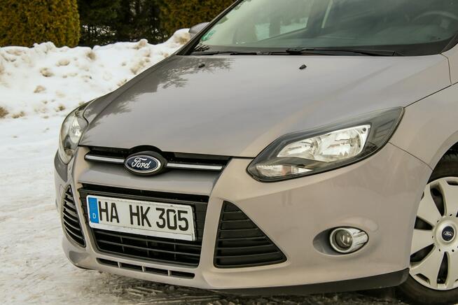 Ford Focus Nawigacja Tempomat Podgrzewane Fotele Podgrzewana Przednia Szyba 140KM