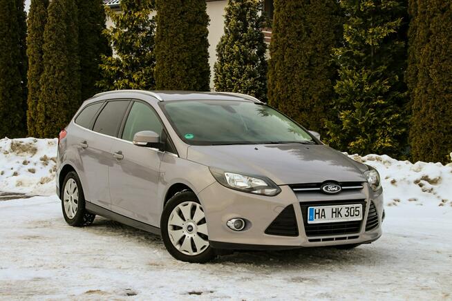 Ford Focus Nawigacja Tempomat Podgrzewane Fotele Podgrzewana Przednia Szyba 140KM