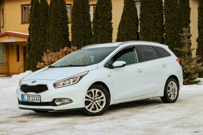 Kia Cee'd 128KM Kamera Nawigacja Podgrzewana Kierownica Tempomat Parktronik
