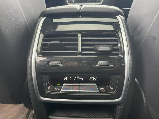 BMW X7 M50i M Pakiet Xdrive Pneumatyka Panorama 530KM
