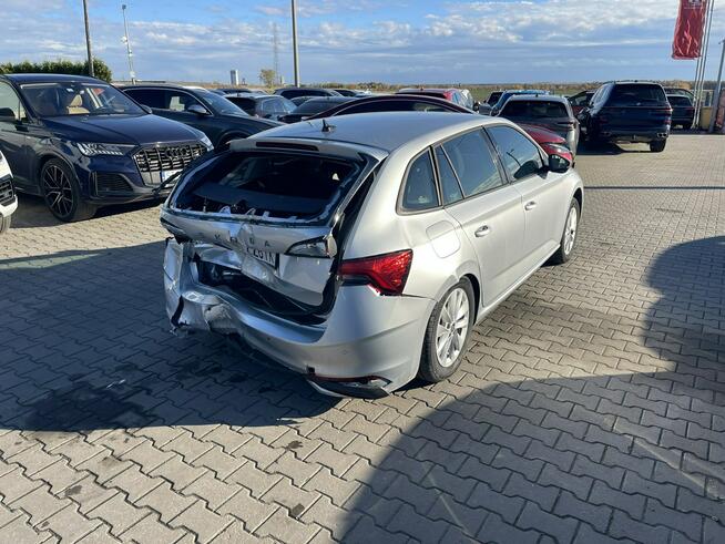 Škoda Scala Salon PL Automat Kamera Podgrzewanie Virtual cockpit 150KM