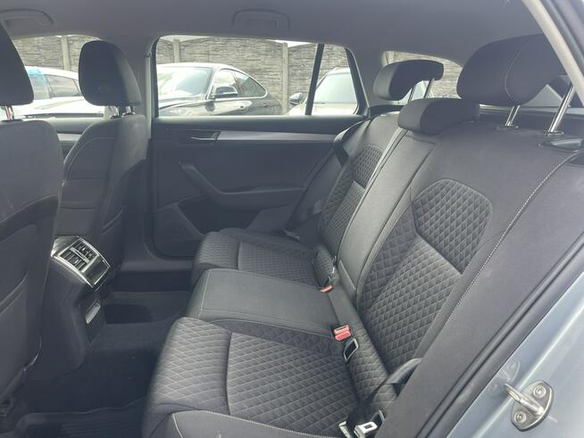 Škoda Superb DSG Podgrzewanie Klimatronik Virtual cockpit 190KM