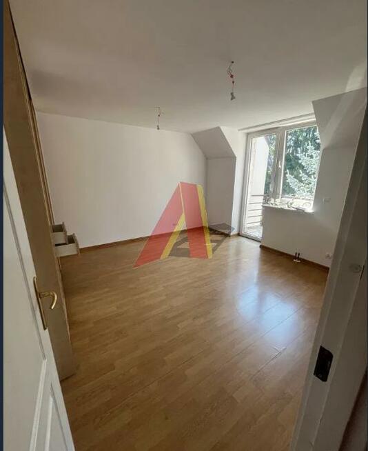 Dom Kraków Podgórze, Dębniki, Pietrusińskiego