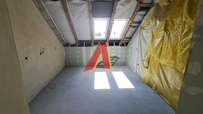 Dom Kraków Podgórze, Łagiewniki, Obrońców Tobrruku