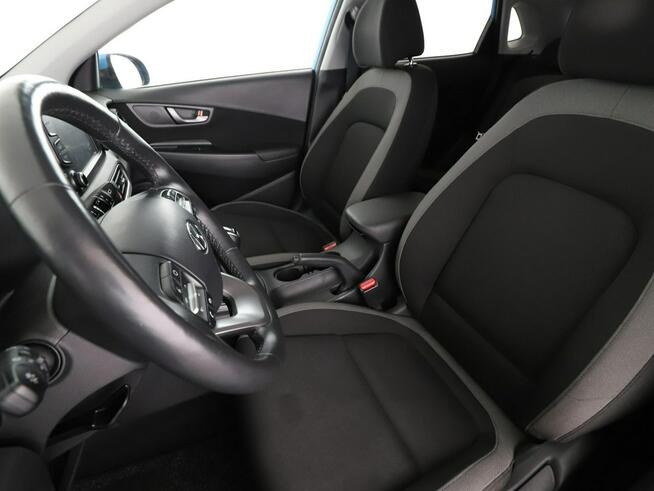 Hyundai Kona Klimatyzacja Nawigacja Tempomat Grzana Kierownica Fotele Kamera FullLE