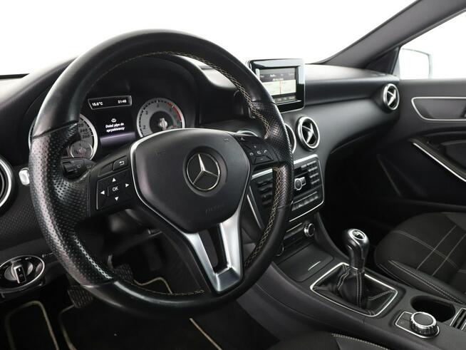 Mercedes A 180 A180 CDI Urban Klimatyzacja Nawigacja Grzane Fotele ParkAssist Kamera