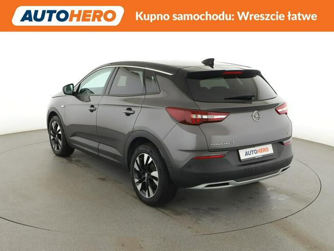 Opel Grandland X navi klima auto czujniki parkowania multifunkcja