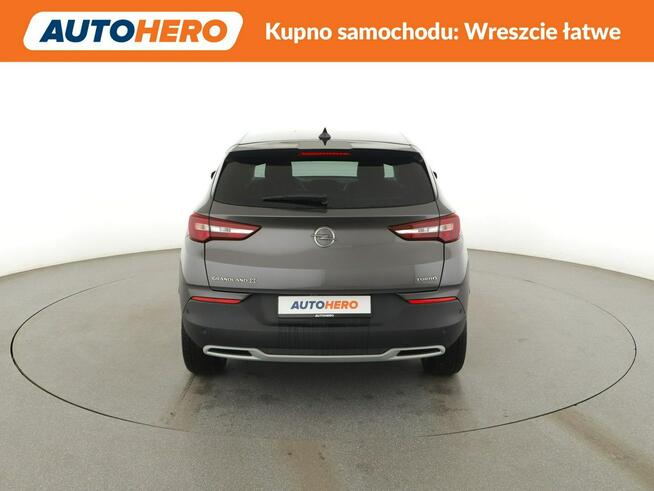 Opel Grandland X navi klima auto czujniki parkowania multifunkcja