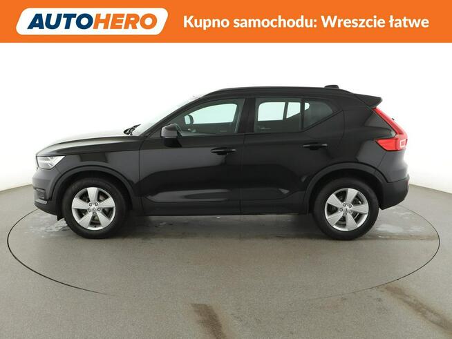 Volvo XC 40 automat full LED navi klima auto czujniki parkowania