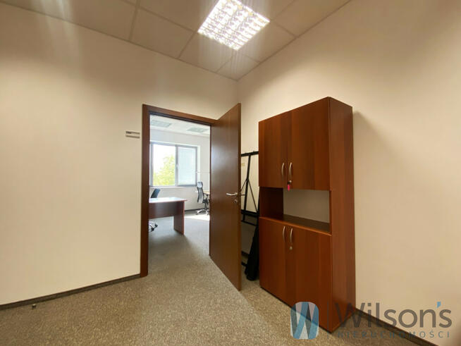 Lokal użytkowy Warszawa gm. Włochy, Serwituty