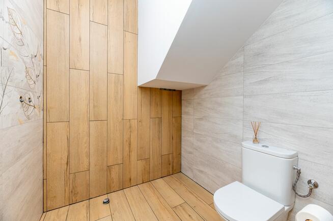 Dom Aleksandrów Łódzki, Piotrkowska