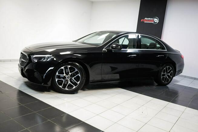 Mercedes E 200 4Matic*Salon Polska*Pakiet Gwarancyjny*Bezwypadkowy*Serwis ASO*Vat23%