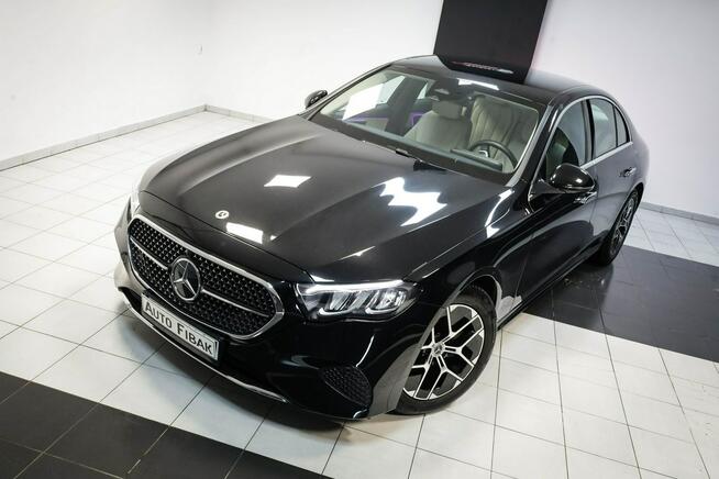 Mercedes E 200 4Matic*Salon Polska*Pakiet Gwarancyjny*Bezwypadkowy*Serwis ASO*Vat23%