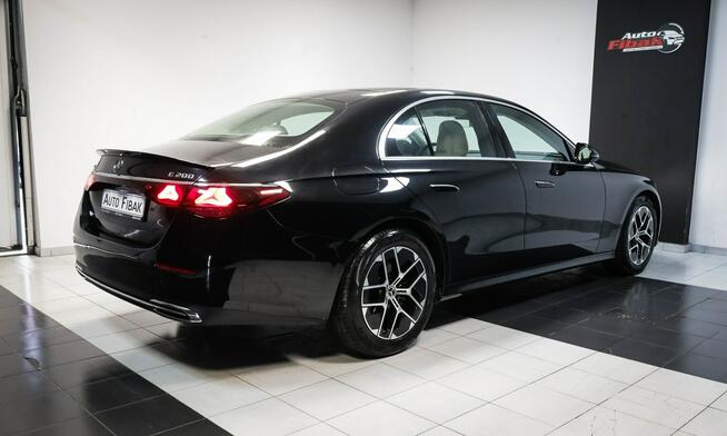 Mercedes E 200 4Matic*Salon Polska*Pakiet Gwarancyjny*Bezwypadkowy*Serwis ASO*Vat23%