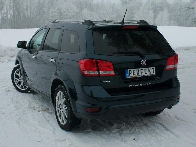 Fiat Freemont 2.0 D 170 KM 4X4 MultiJet Automat SKÓRA 7 Osobowy NAVI Kamera ALPINE