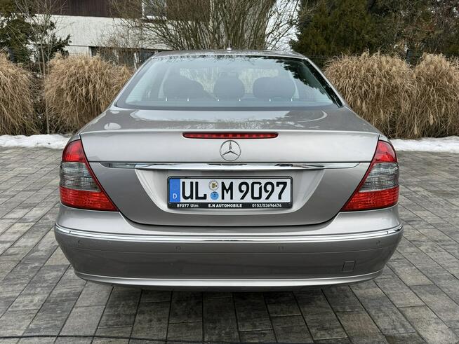 Mercedes E 200 Bardzo zadbana - 100% oryginalny przebieg