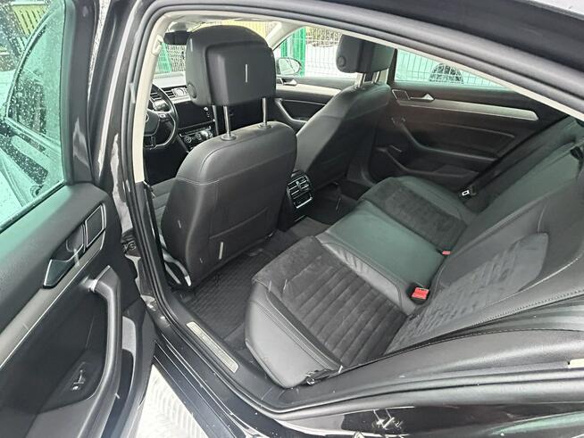 Volkswagen Passat Highline 1.4 Tsi automat wirtualne zegary alcantara polski salon