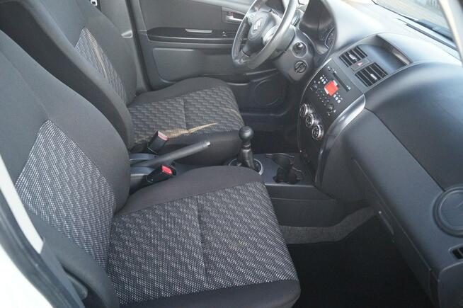 Suzuki SX4 1 Wł. Stan BDB 1.6 ben 107KM Navigacja Doinwestowany gotowy do jazdy