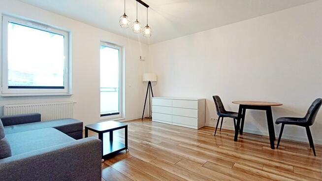 Kawalerka z balkonem i mp– Nowaka-Jeziorańskiego 4