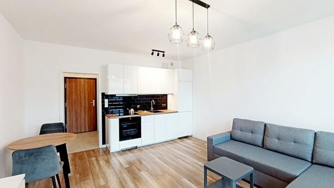 Kawalerka z balkonem i mp– Nowaka-Jeziorańskiego 4